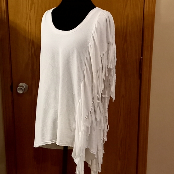 Gimmicks white textured fringe sleeveless long top - Picture 1 of 7